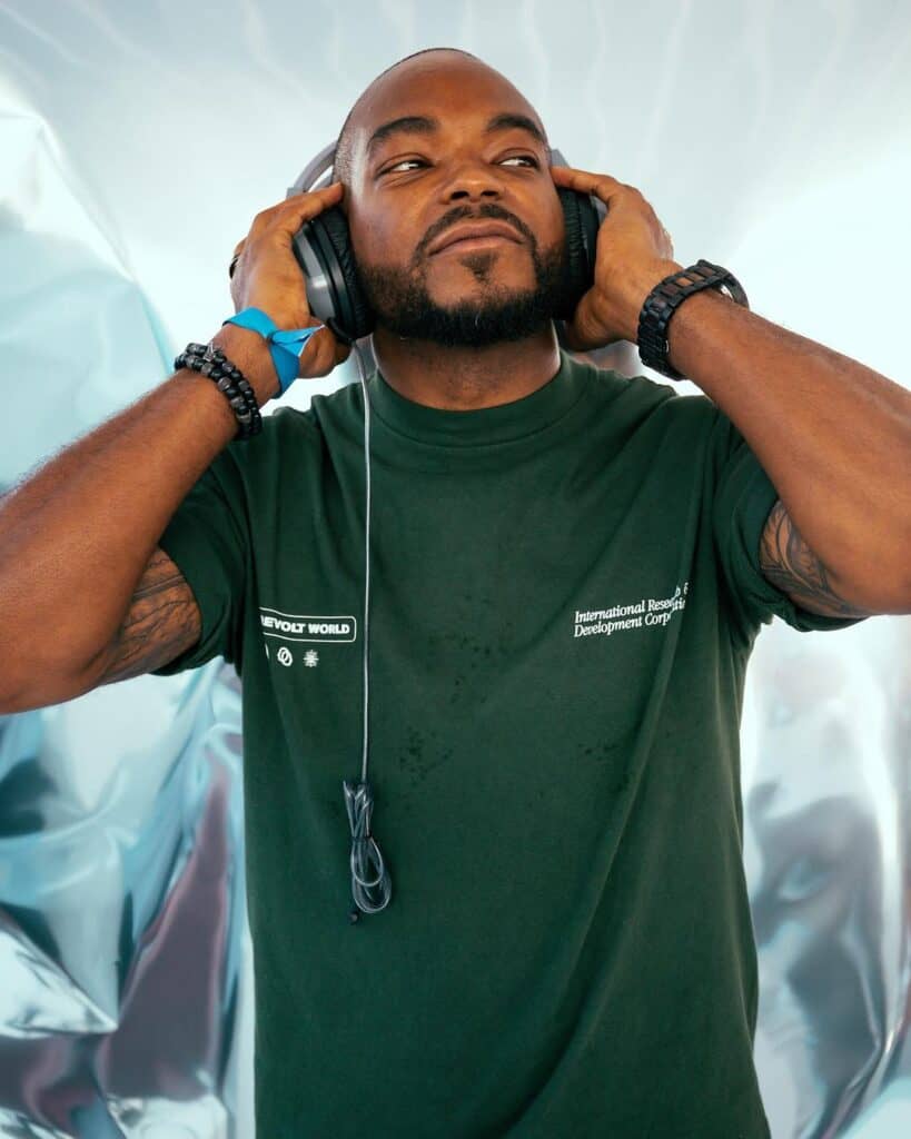 Da Fixx Ep. 209 Detavio Samuels Revolt TV CEO alt pic 1 