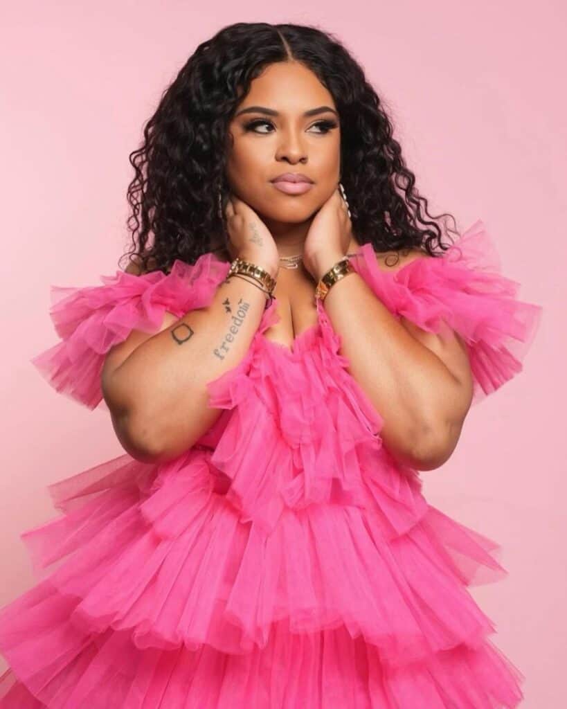 Da Fixx Ep. 215 Jai Relationships alt pic 2 pink dress