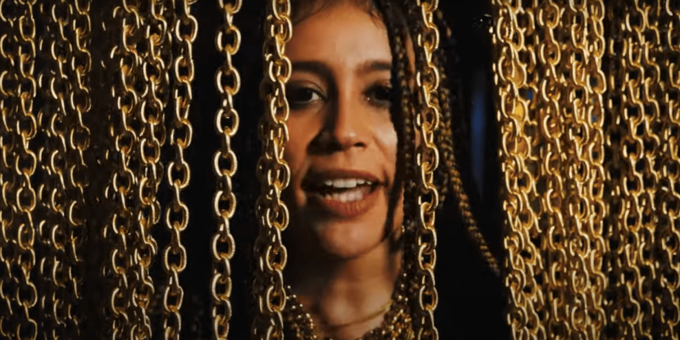 AngieRose_7GoldChains