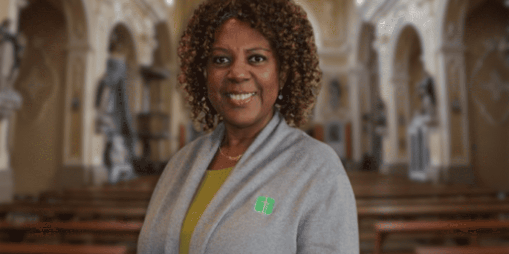 Beyond Stereotypes: Reverend Pastor Cathy Glen's Impact as a Female Pastor