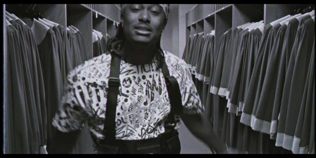 watch-kb-hold-me-back-official-m